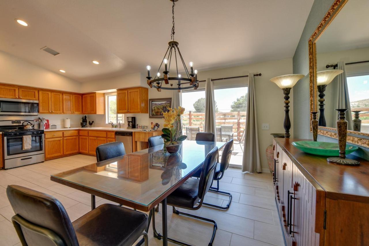 Updated Abode 22 Mi To Joshua Tree National Park! 모롱고 밸리 외부 사진