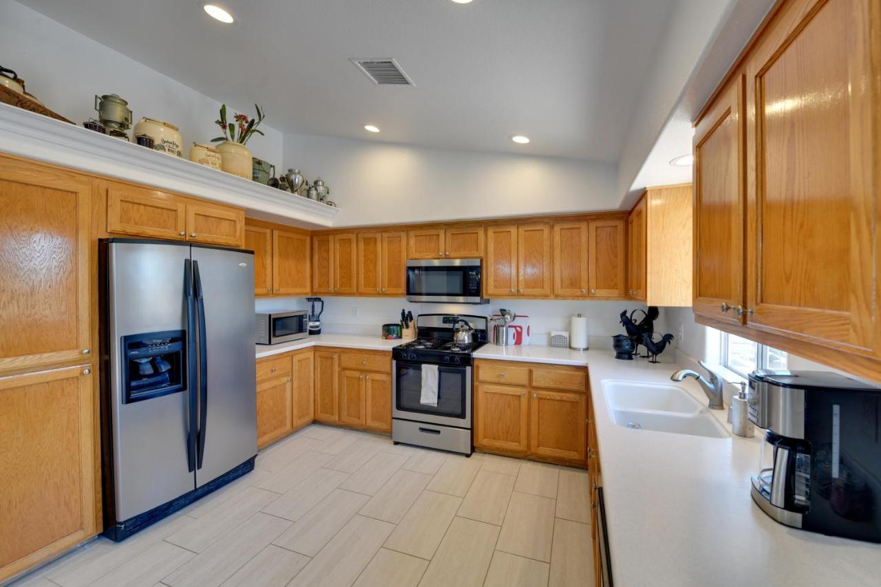Updated Abode 22 Mi To Joshua Tree National Park! 모롱고 밸리 외부 사진